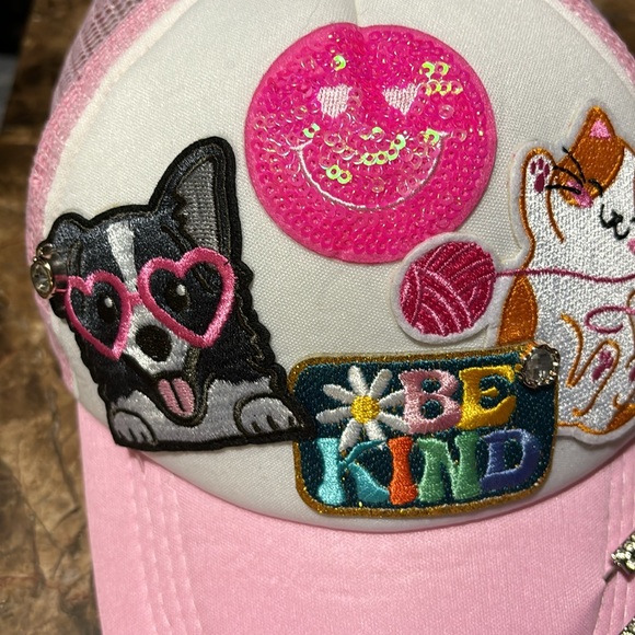 Custom Trucker Hats - Picture 2 of 3